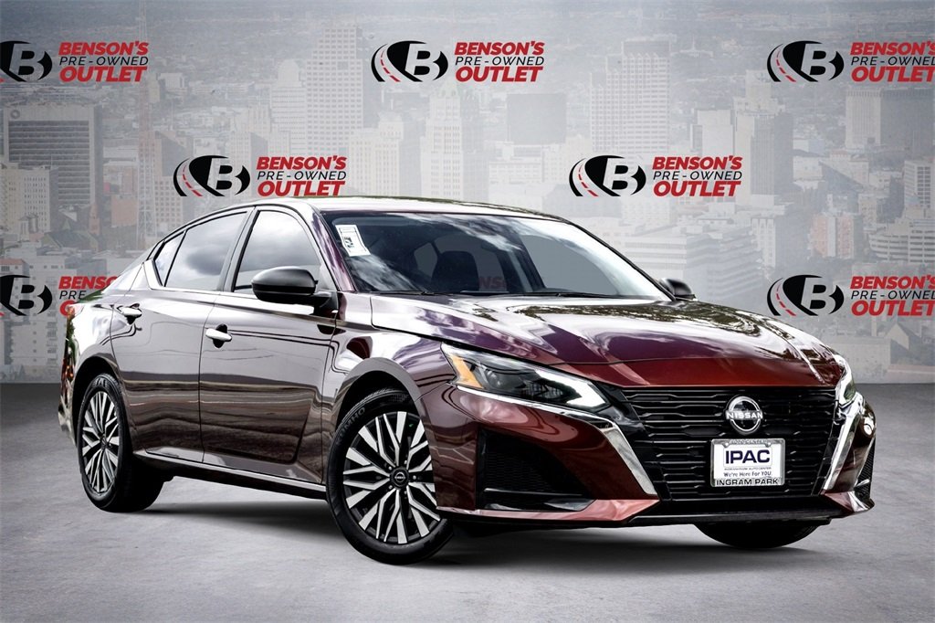 2025 Nissan Altima SV