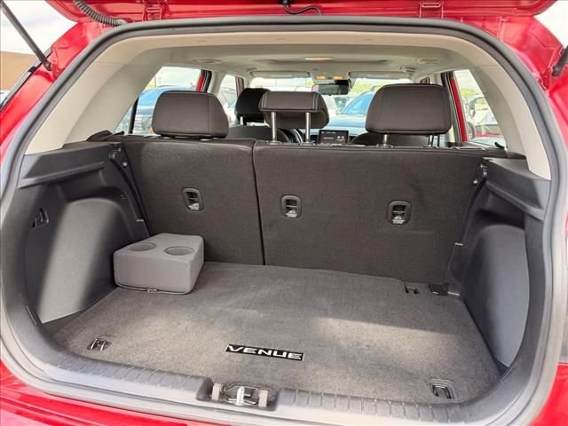 Used 2024 Red Hyundai SEL image 30