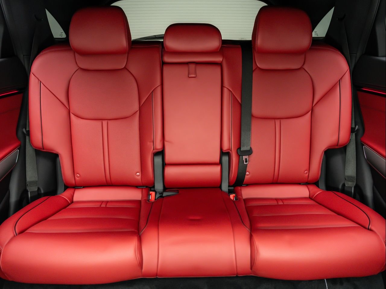 2026 GENESIS GV70 Sport Advanced - Photo 30