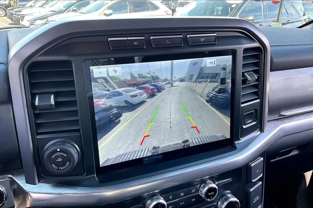 Used 2022 Blue Ford Lariat image 20