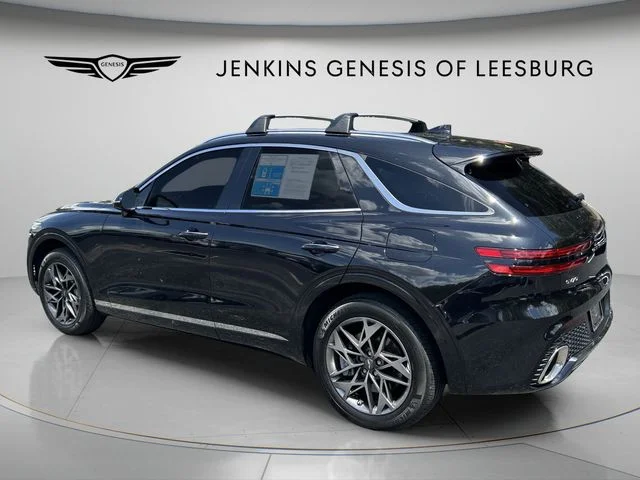 Used 2023 Black Genesis 2.5T image 8