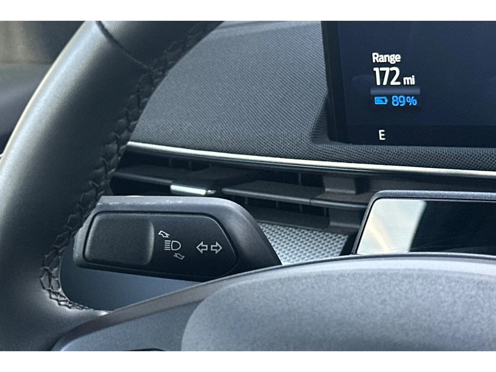 Used 2023 Carbonized Gray Metallic Ford Select image 38