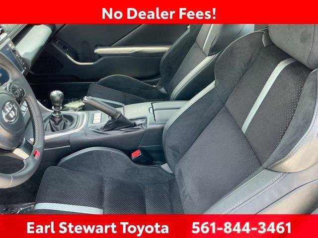 Certified Used 2025 HALO Toyota  image 21