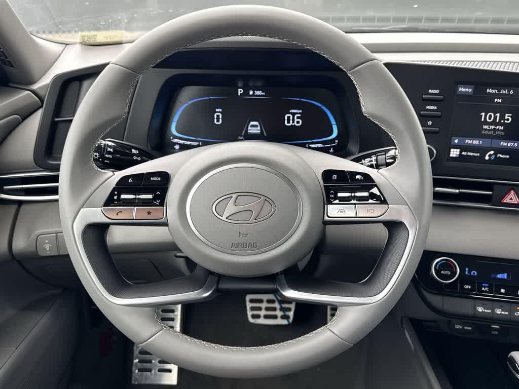 New 2026 Fluid Metal Hyundai SEL Sport image 15