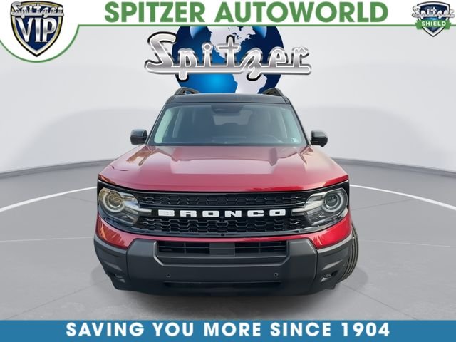 Used 2025 Red Ford Outer Banks image 3