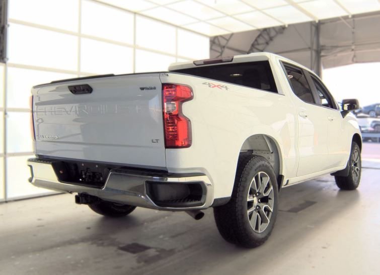 Used 2024 Chevrolet Silverado 1500 LT with VIN 1GCPDKEK7RZ109640 for sale in Kansas City