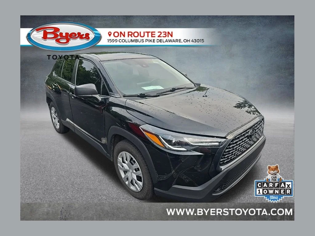 Used 2022 Black Toyota L image 1