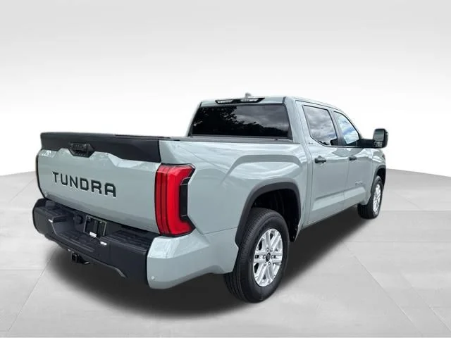 New 2026 Lunar Rock Toyota SR5 image 6