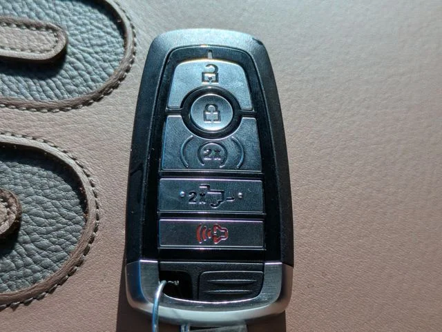 New 2026 Star White Metallic Tri-Coat Ford King Ranch® image 29