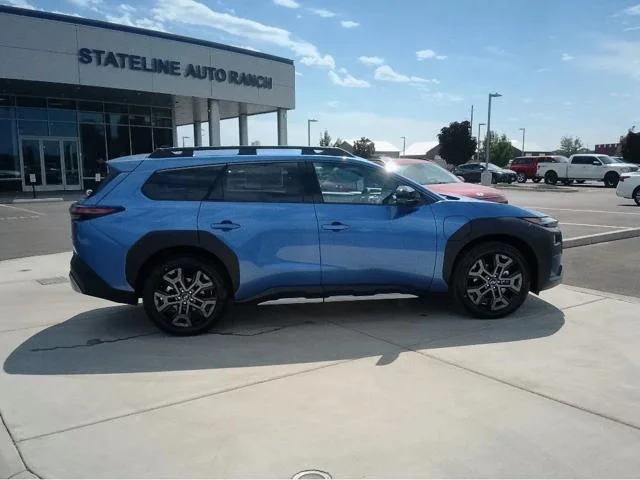 New 2026 DAYBREAK BLUE PEARL Subaru Limited image 2