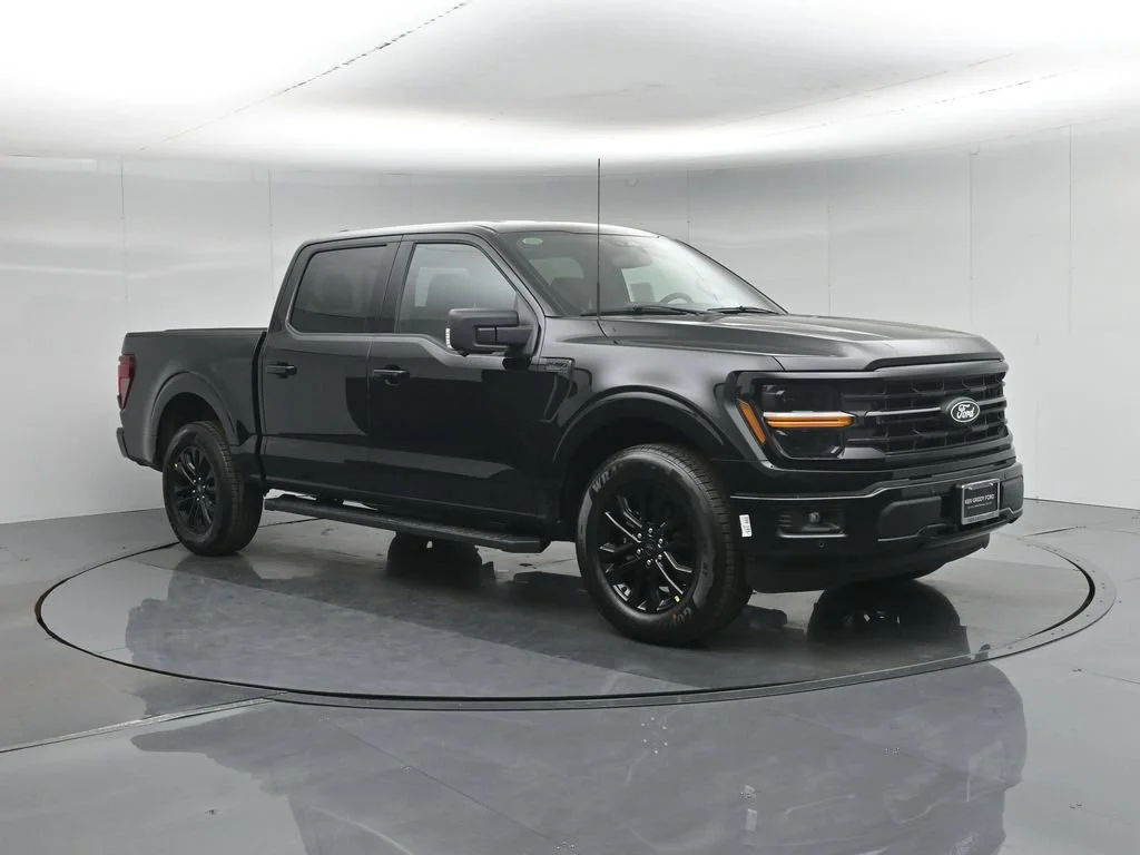 New 2026 Agate Black Metallic Ford XLT image 30