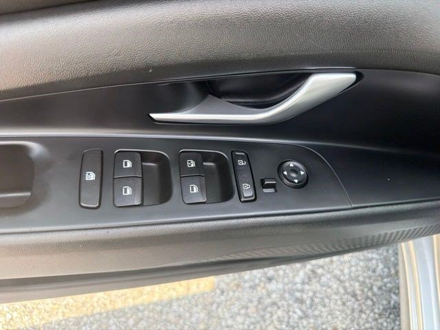 Used 2023 Shimmering Silver Pearl Hyundai SEL image 12