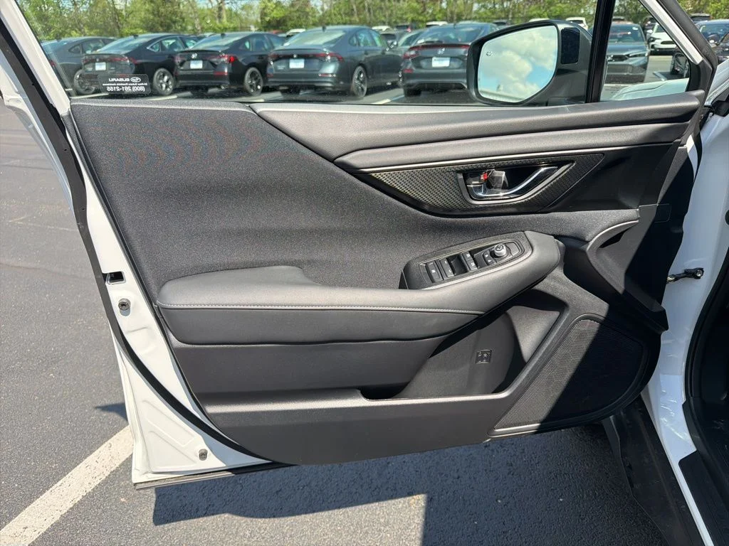 2025 Subaru Outback Premium - Photo 17
