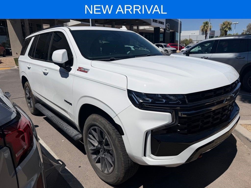 Used 2022 Summit White Chevrolet Z71 image 2