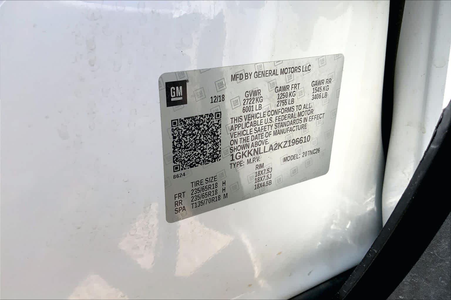 Used 2019 Summit White GMC SLE image 37