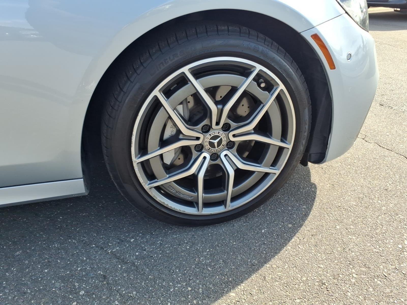 Used 2021  MERCEDES BENZ  image 12