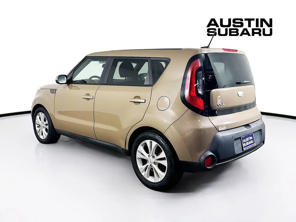 Used 2014 Brown Kia Plus image 5