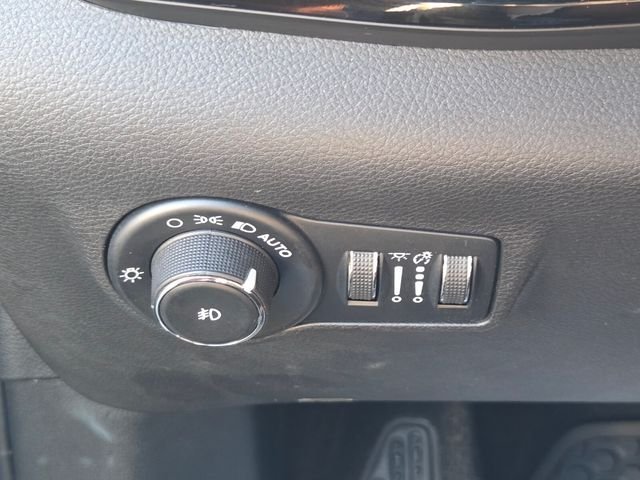 Used 2023 Gray Jeep Trailhawk image 26