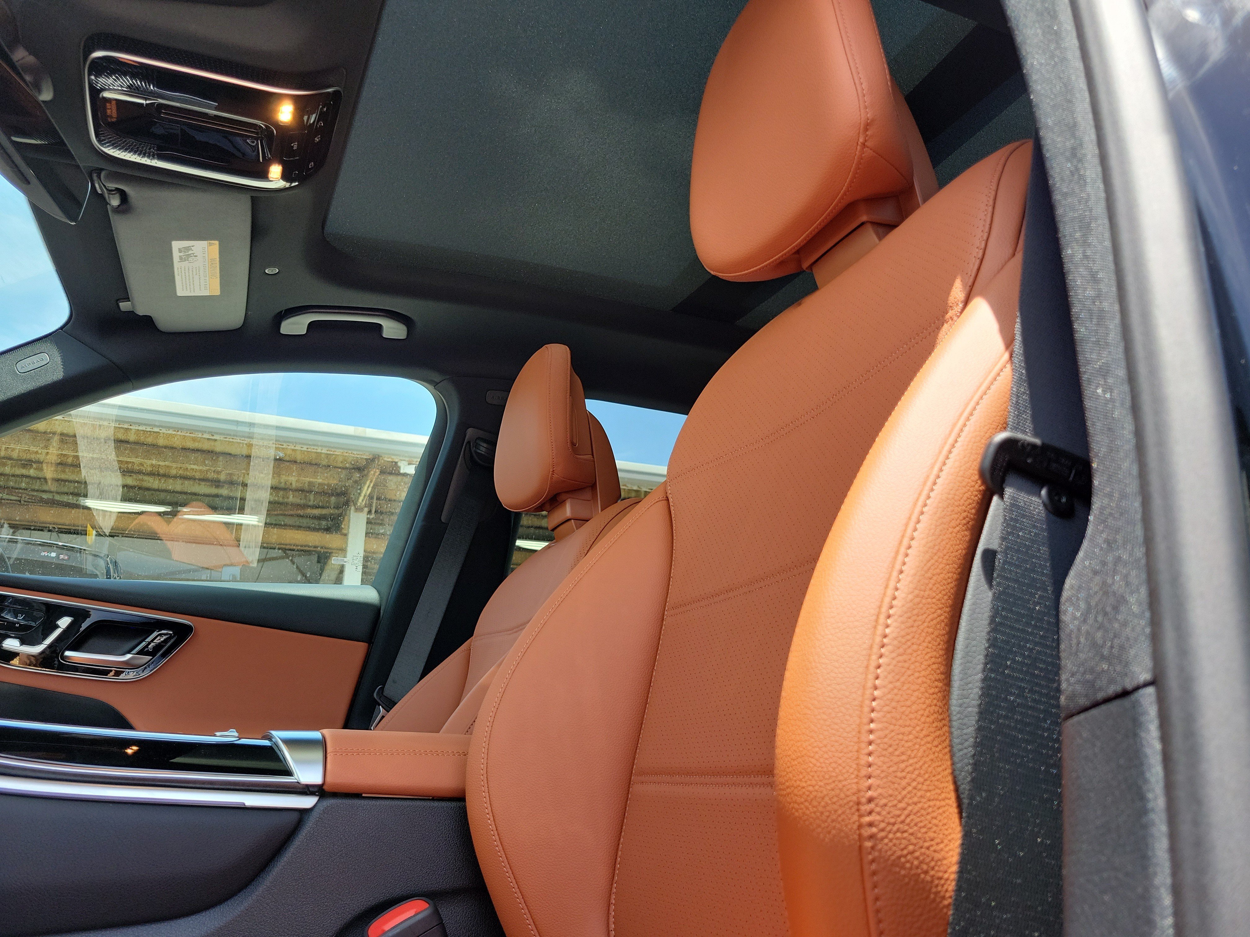 New 2026 Black Mercedes-Benz GLC 300 image 23