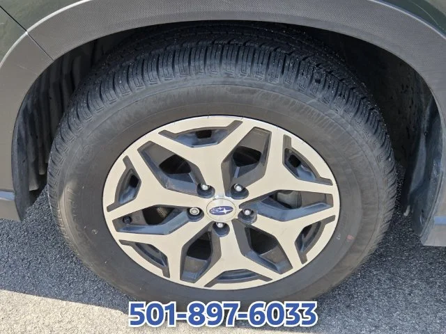 Used 2022 Green Subaru Premium image 15