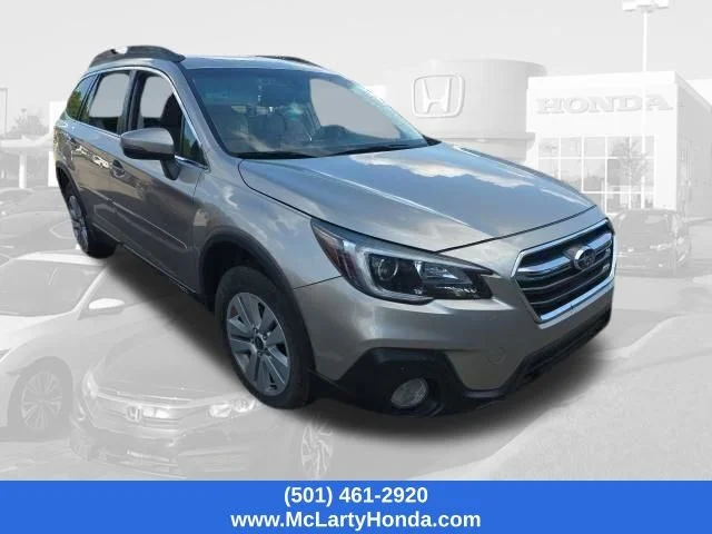 Used 2018 Tungsten Metallic Subaru 2.5i Premium image 3