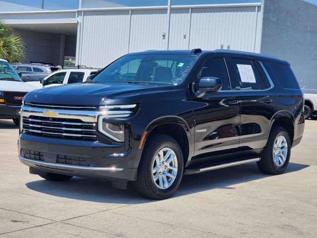 Used 2025 Black Chevrolet LT image 3