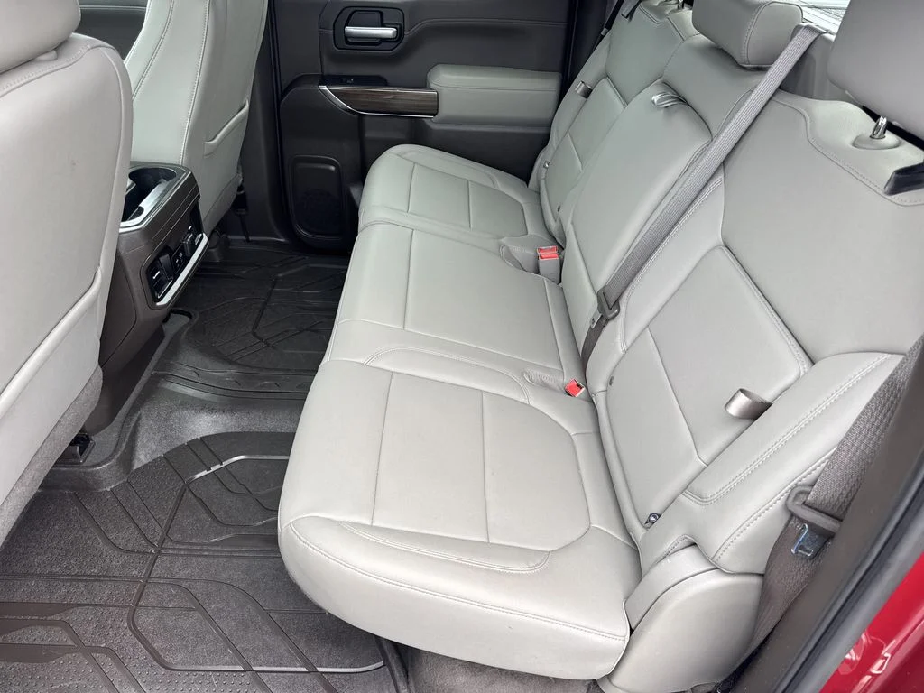 Used 2019 Red Chevrolet RST image 20