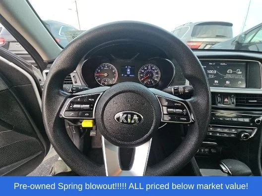 Used 2020 White Kia LX image 16