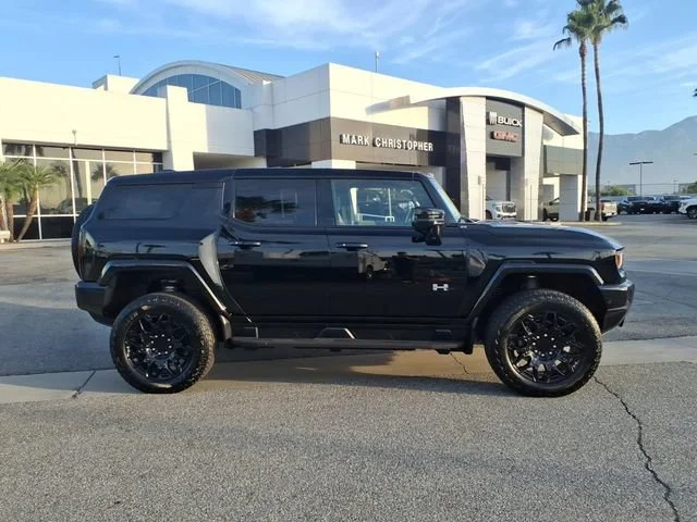 Used 2026 Void Black GMC 2X image 3