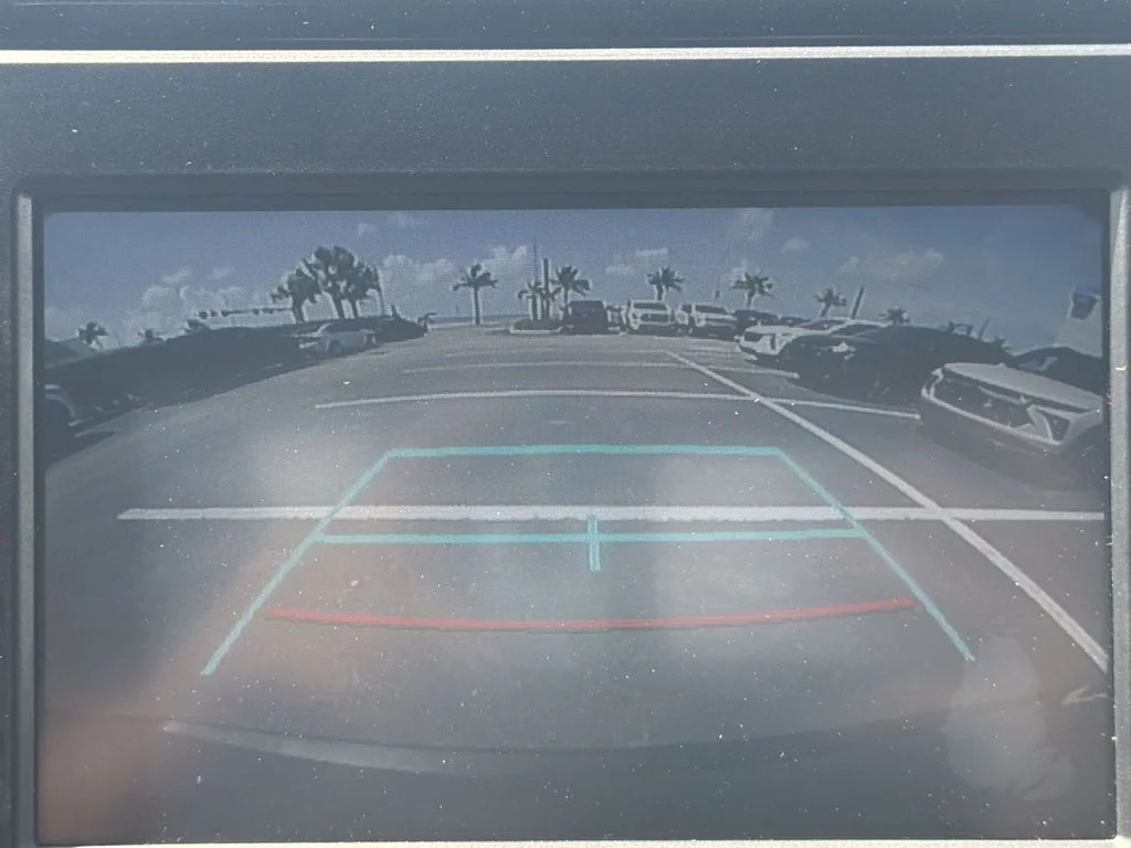 Used 2021 Silver Toyota XLE image 21