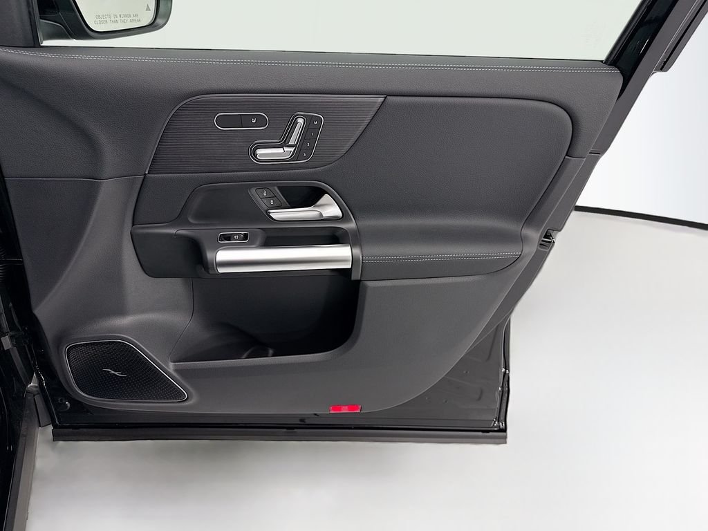 New 2026 Night Black Mercedes-Benz GLA 250 image 24