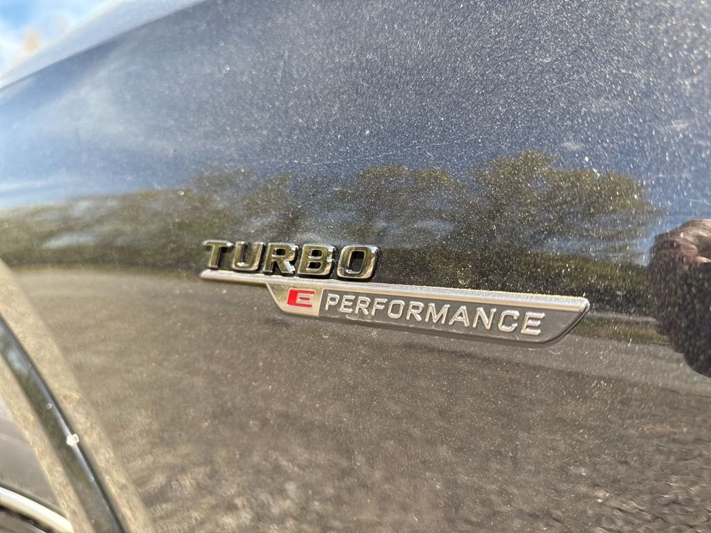 2025 Mercedes-Benz GLC AMG GLC63 S - Photo 21