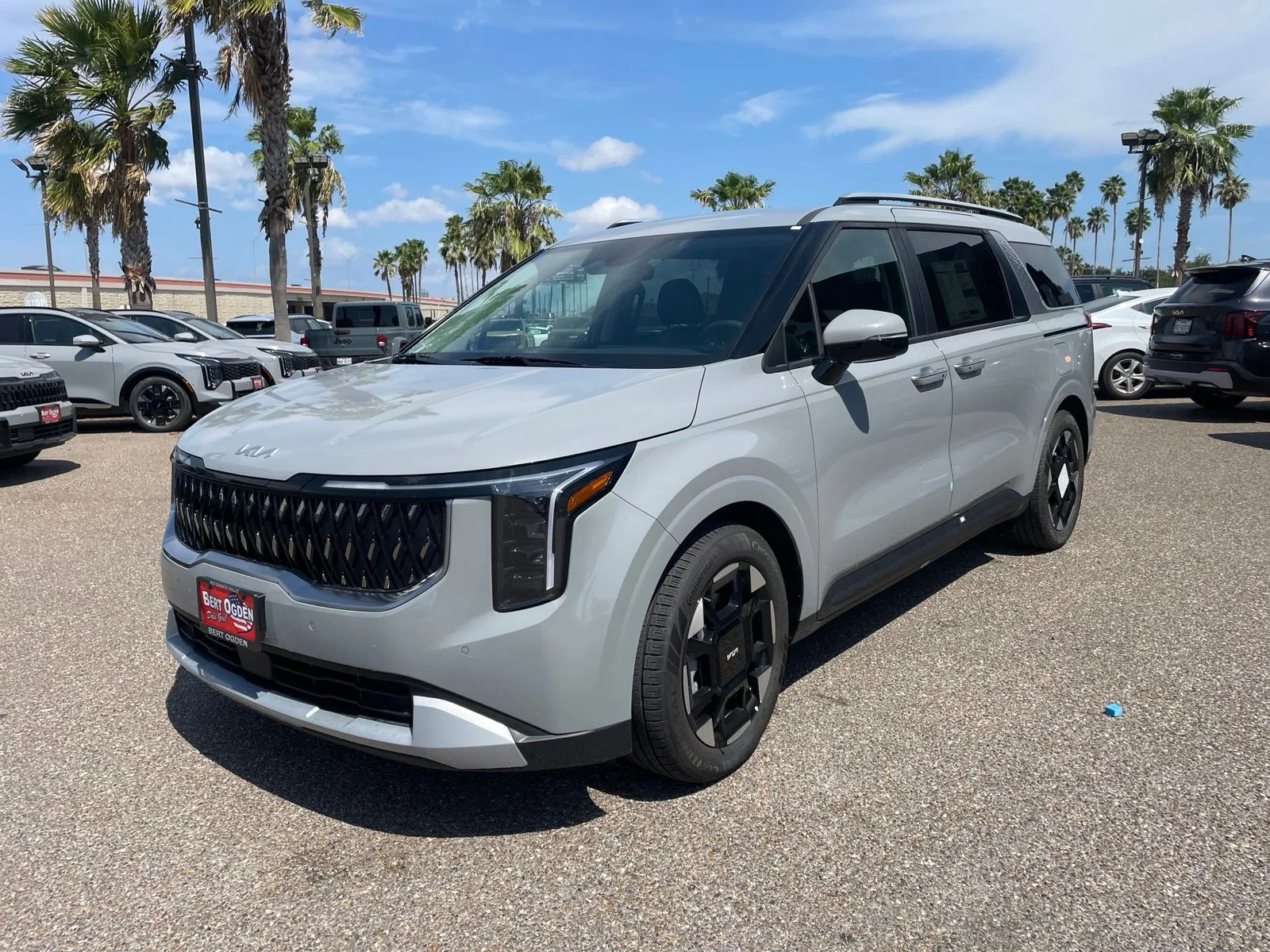 New 2026 White Kia EX image 3