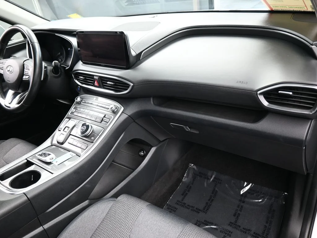 Used 2023 Shimmering Silver Pearl Hyundai SEL image 43