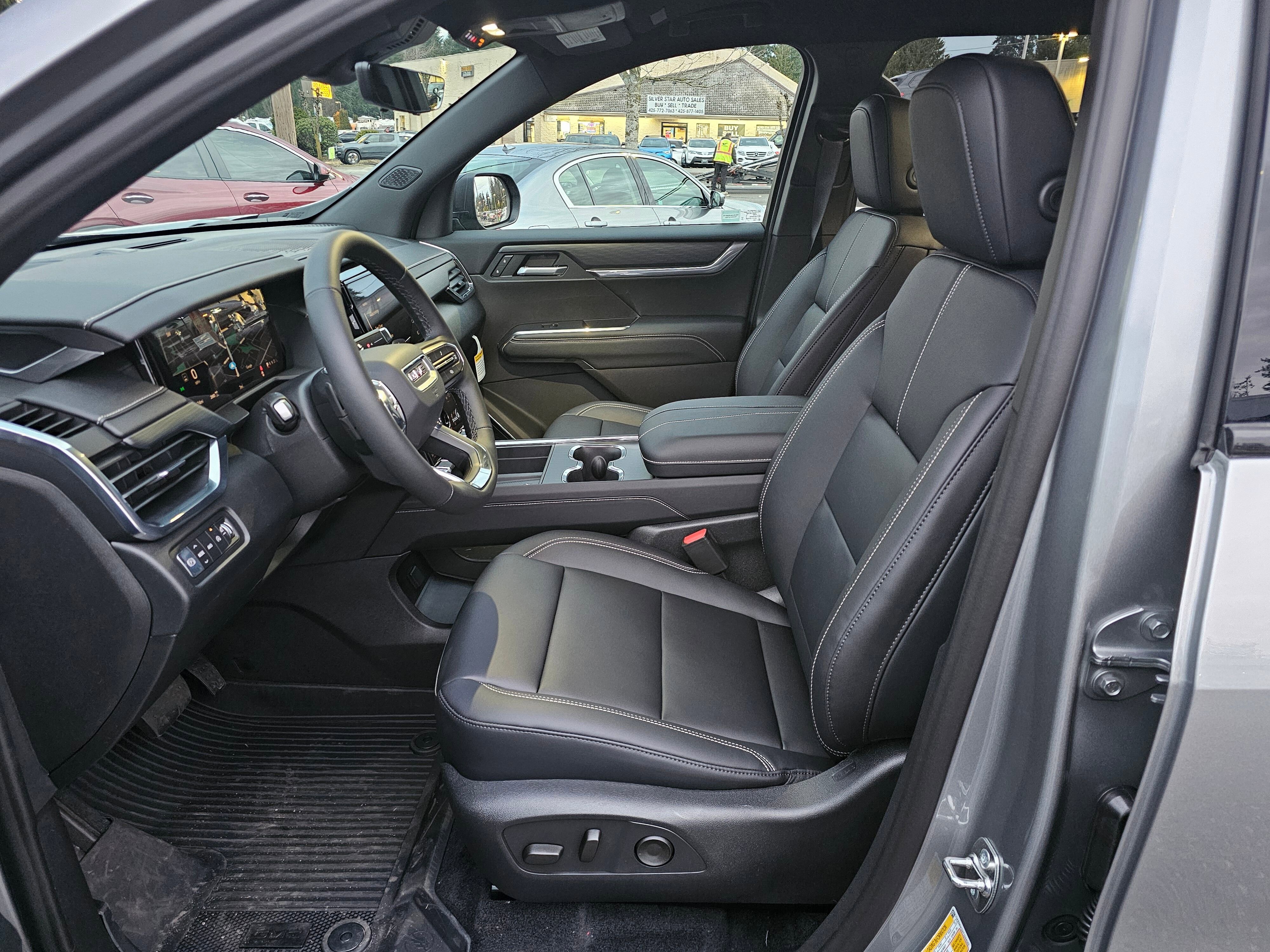 New 2026 Sterling Metallic GMC Elevation image 19