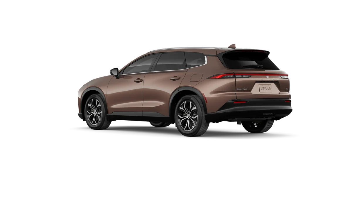 New 2026 Bronze Age Toyota XLE image 18
