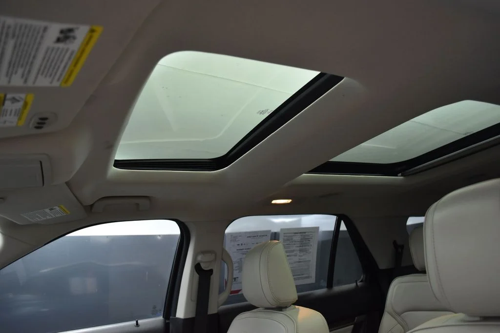 2018 Ford Explorer Platinum - Photo 19