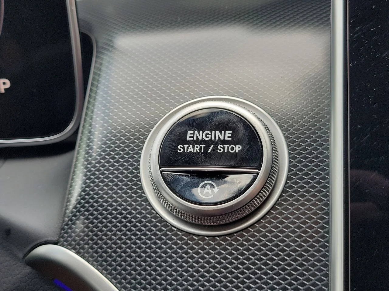 New 2026 MANUFAKTUR Alpine Grey Mercedes-Benz GLC 300 image 29