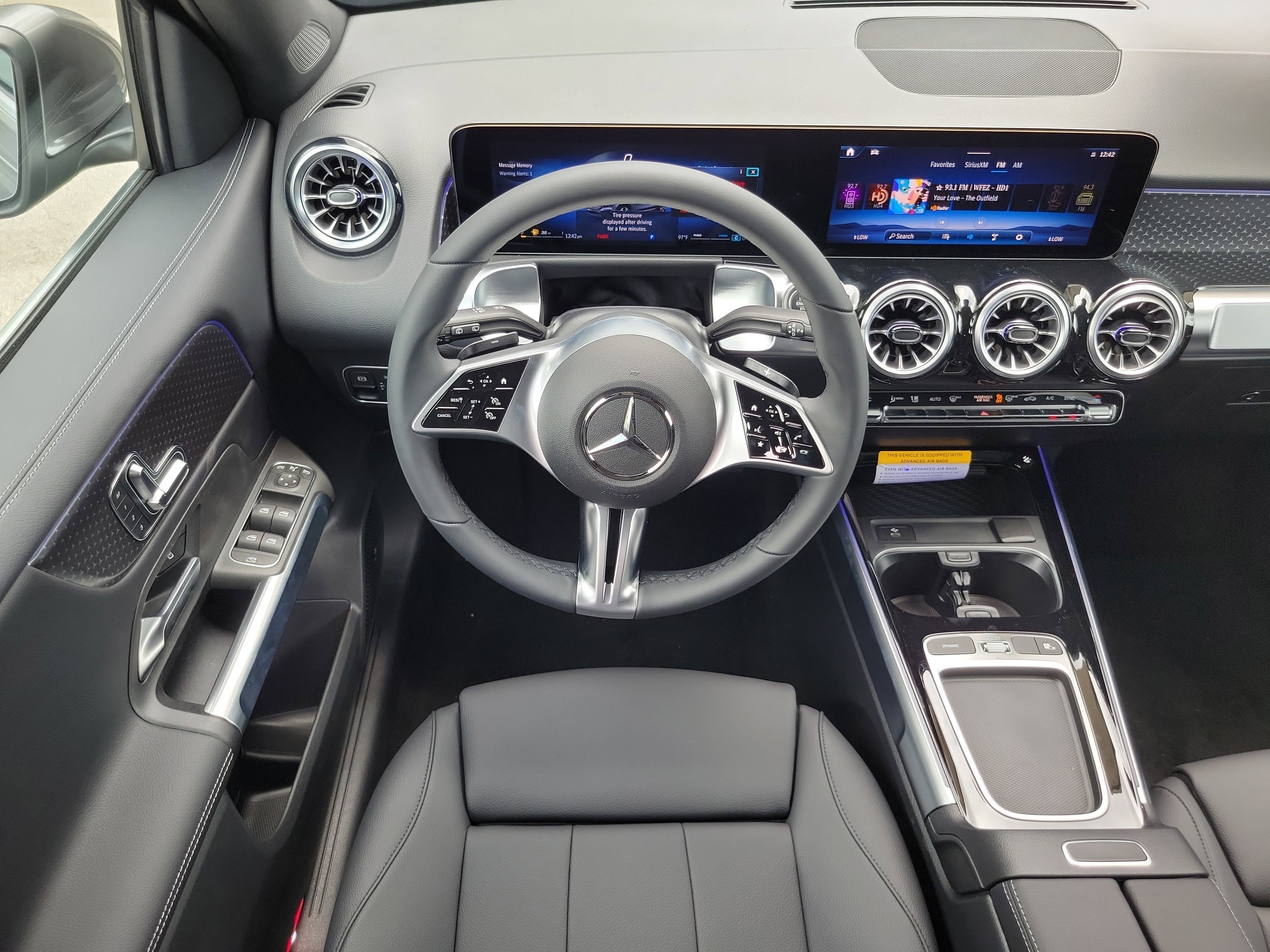 New 2026 Mountain Grey Metallic Mercedes-Benz GLB 250 image 44