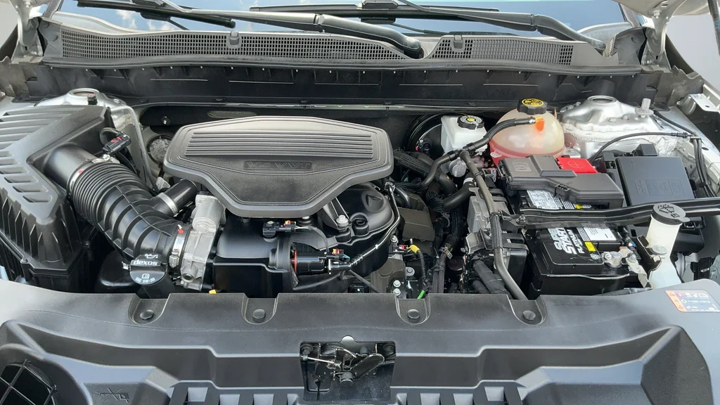 Certified Used 2021 Silver Chevrolet RS image 25