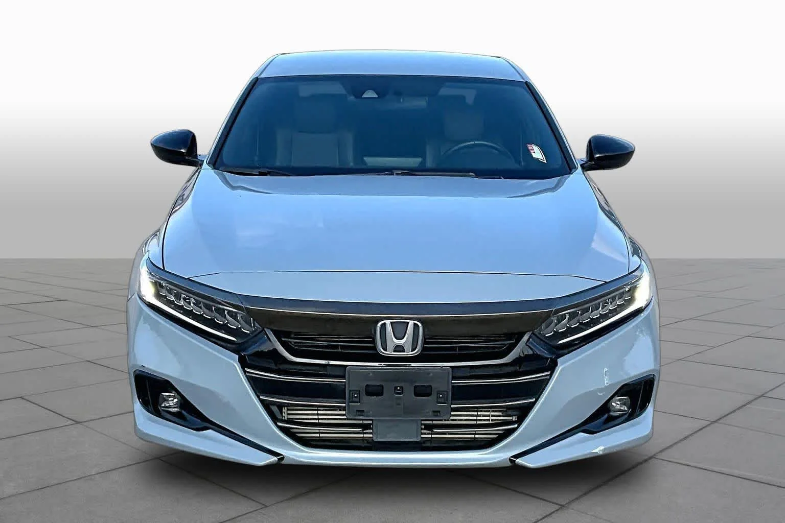 Used 2022 Sonic Gray Pearl Honda Sport image 4