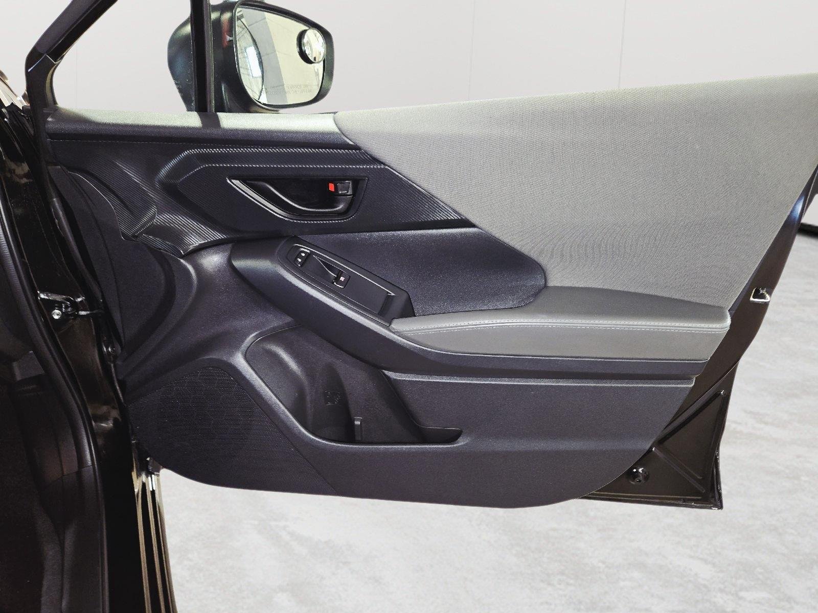 Used 2025 Crystal Black Silica Subaru Premium image 52