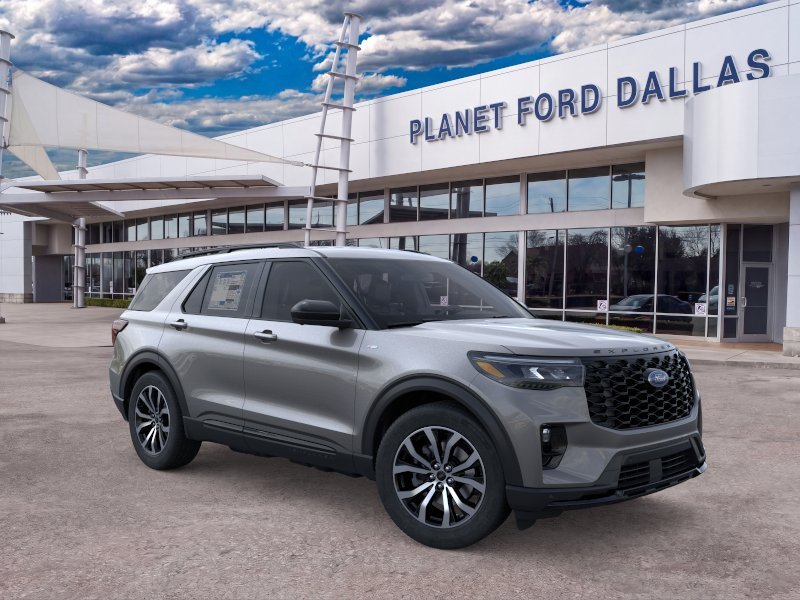 New 2026 Carbonized Gray Metallic Ford ST-Line image 7