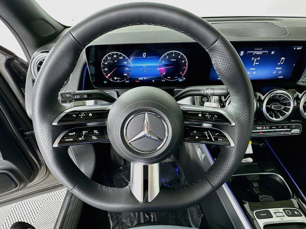 Certified Used 2026  Mercedes-Benz GLB 250 image 11