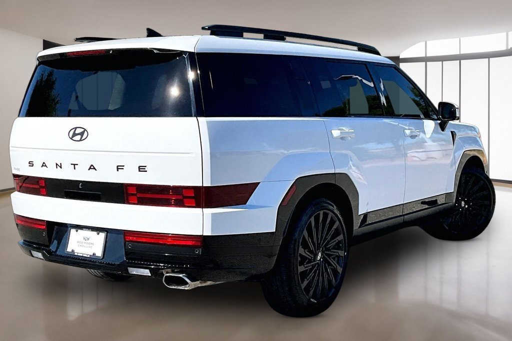 Used 2025 White Hyundai Calligraphy image 2