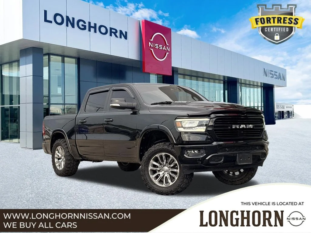 2022 RAM 1500 Laramie 4x4 Crew Cab 5'7's photo