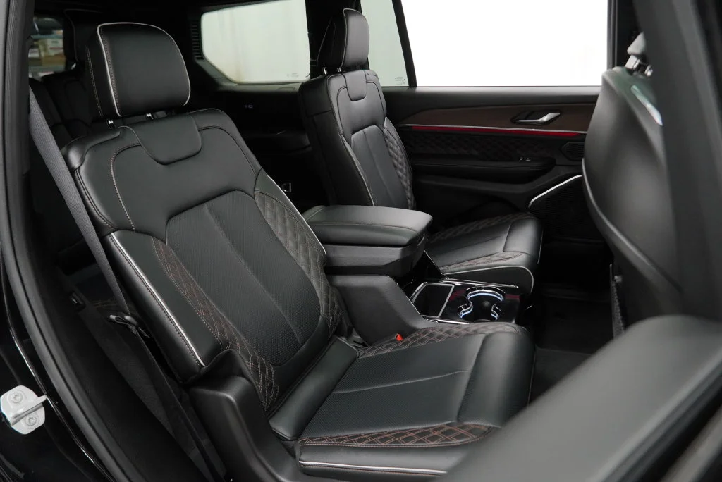 Certified Used 2025 Black Jeep Summit image 40