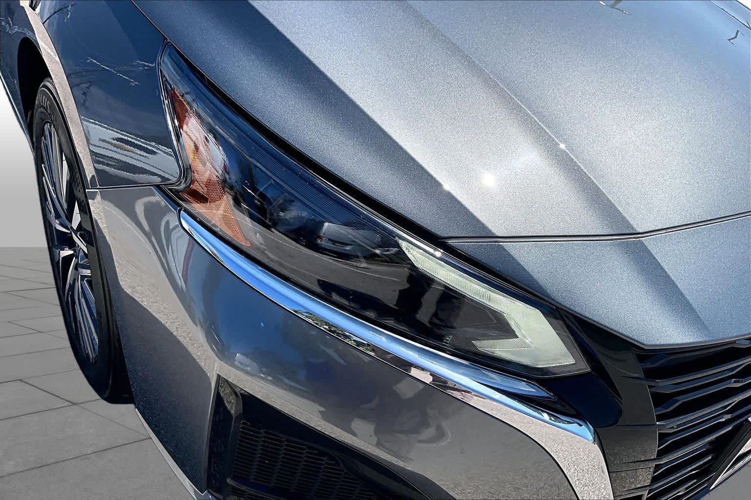 2025 Nissan Altima SV - Photo 28
