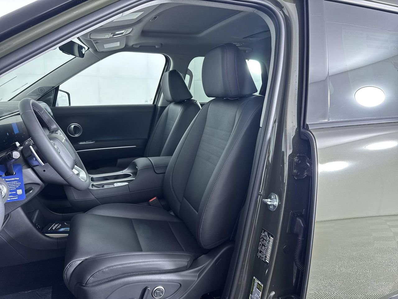 New 2026 Titan Charcoal Pearl Hyundai Limited image 24