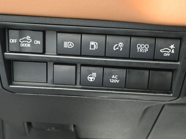 2022 TOYOTA TUNDRA - Image 10